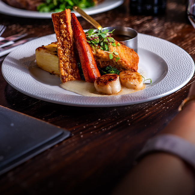 Explore our great offers on Pub food at The Swan